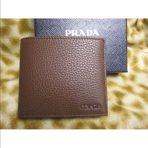 Authentic Prada Men’s Brown Leather Wallet